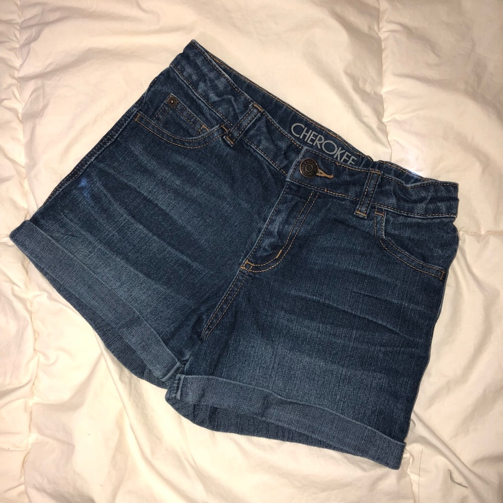 DENIM SHORTS
